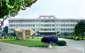 贵州考生570分左右可以录取哪些大学？（供2025年考生参考）