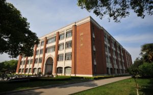 内蒙古考生531分左右可以录取哪些大学？ 2025年高考可以填报8所大学