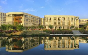 福建考生548分左右能考上什么好的大学？ 2025年高考可以填报39所大学